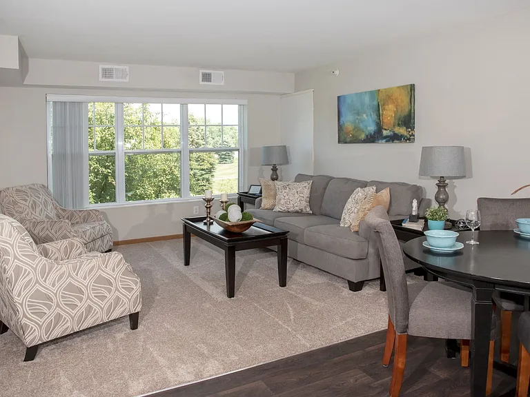 Chaska Place Apartments — Photo 12