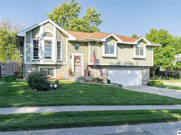 1516 N 157th St, Omaha, NE 68118