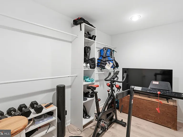 2510 S Walter Reed Dr #3 — Photo 14