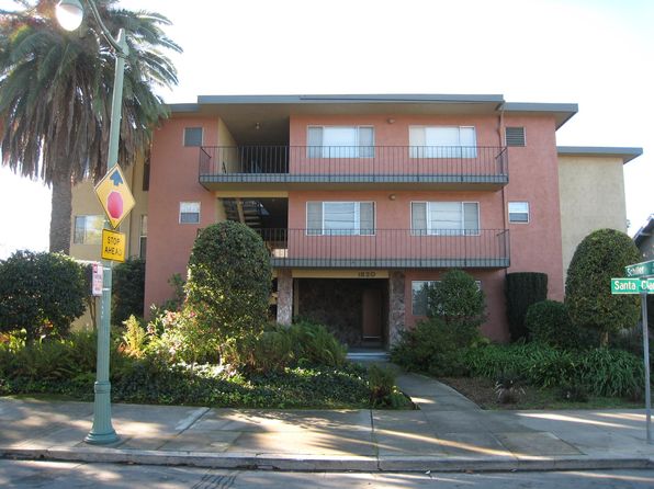 1820 Santa Clara Ave #305