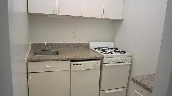 Rented by Carol T. Marino, LREB | media 4