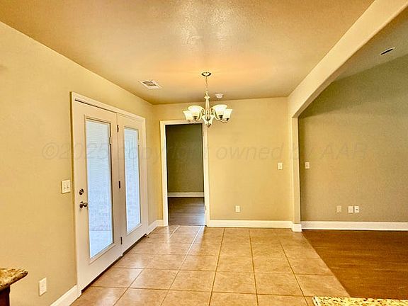 5th image of 7306 Columbus Dr