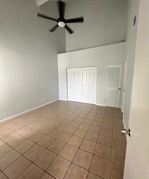 Armenia Gables Cir — Photo 27