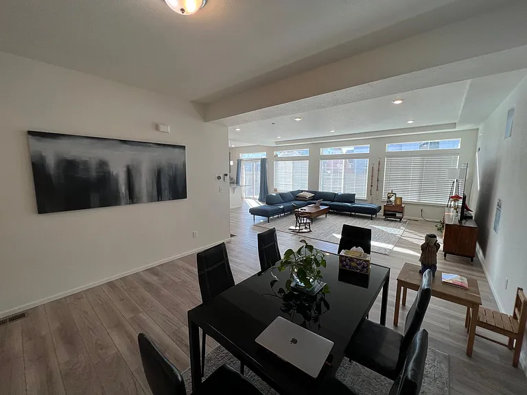 1046 Magnolia St — Photo 15