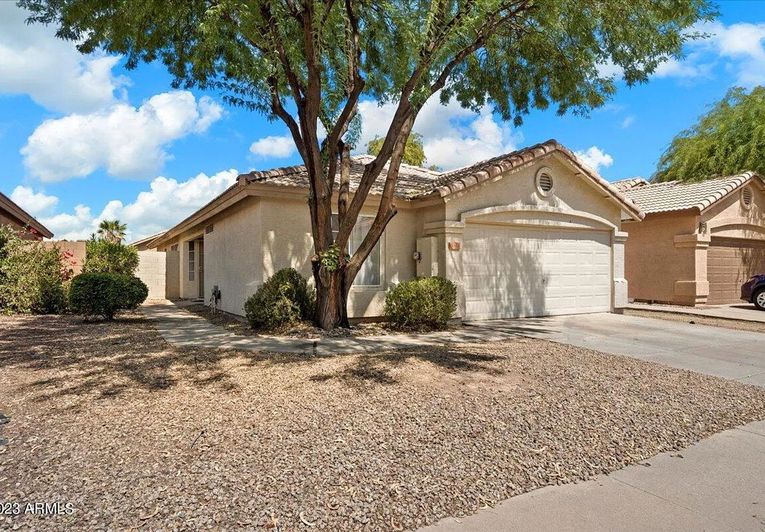 3 bed, 2.0 bath, 1502 sqft, $1,800 — Photo 2