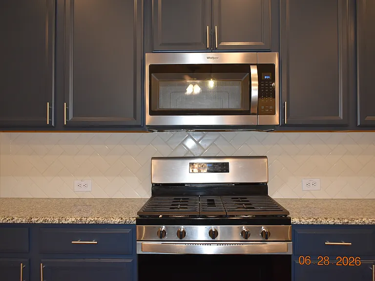 3321 Riverlawn Dr — Photo 9