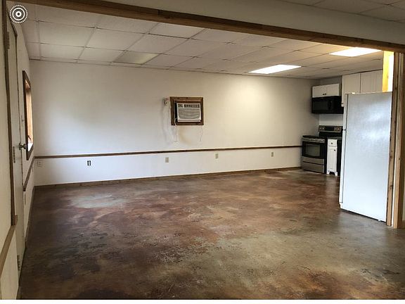 2nd image of 15148 S Lorena