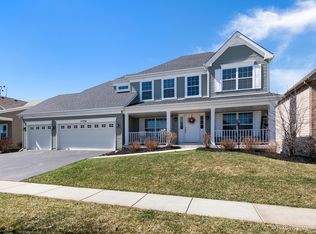 0N734 King Dr, Geneva, IL 60134