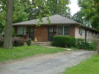 2nd image of 4069 Abbey Ct