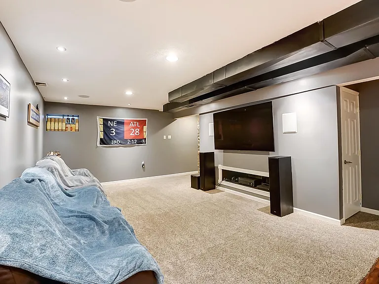6700 Bartlett Ct — Photo 60