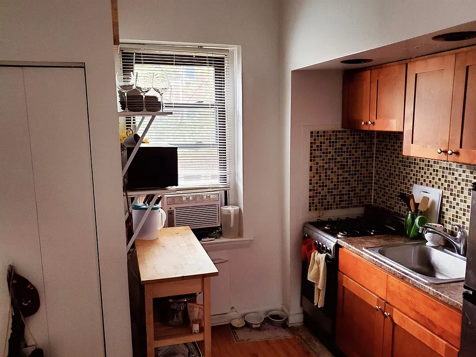 425 S Carlisle St #2B