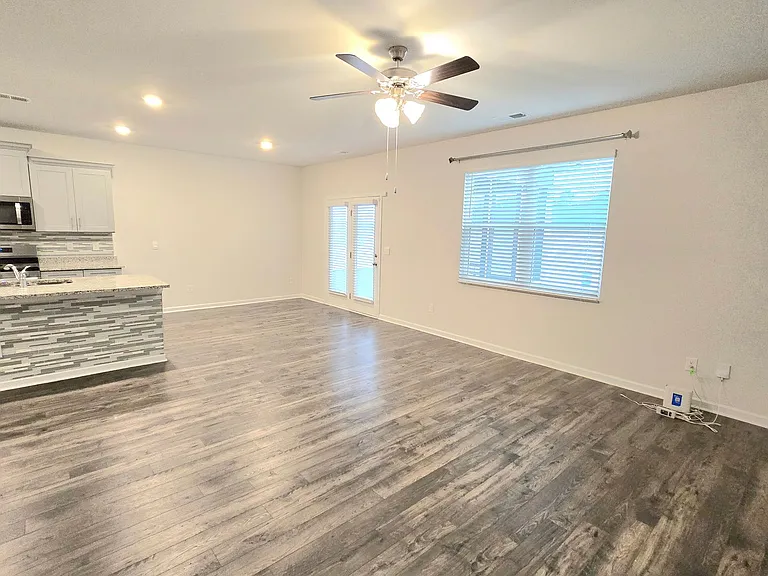 4828 Southwind Rd — Photo 13