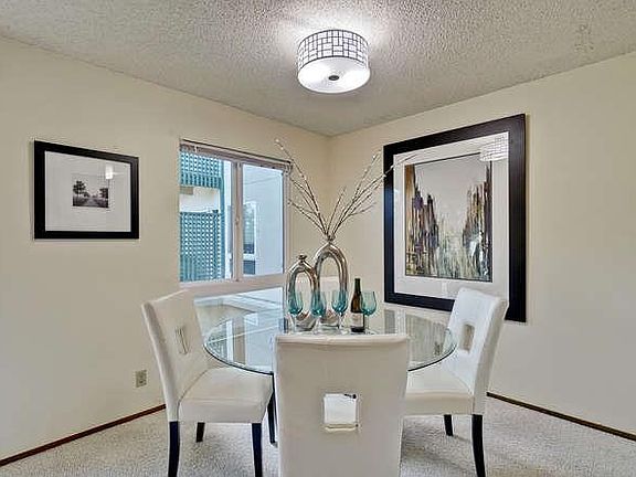 3rd image of 819 N Humboldt St APT 301