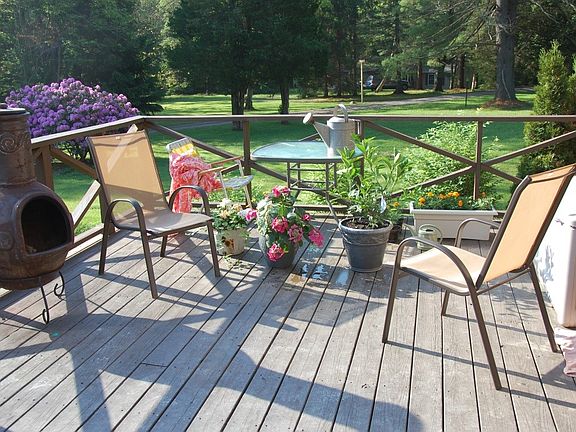 south east facing deck