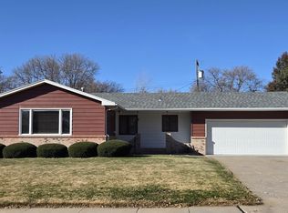 3912 E Ave, Kearney, NE 68847