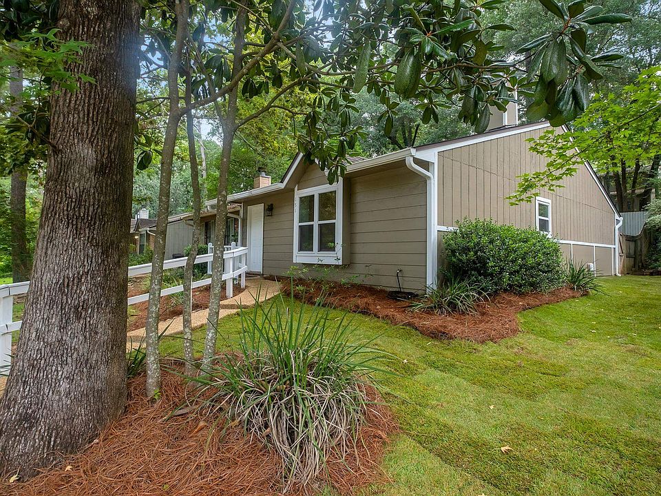 1st image of 151 Whetherbine Way W