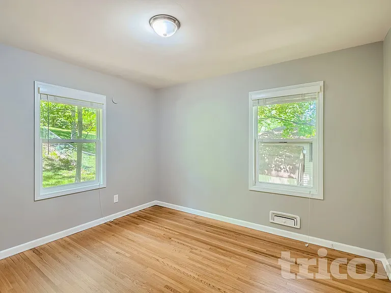 5728 Xerxes Ave S — Photo 11
