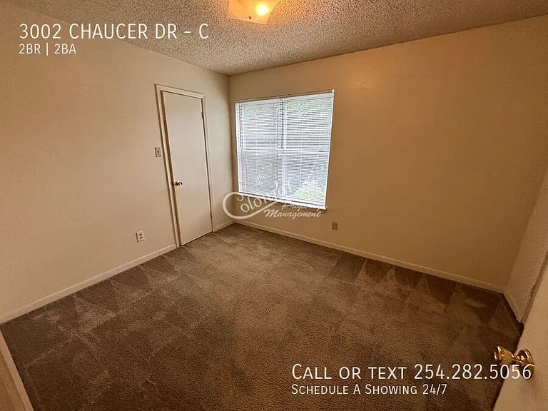 3002 Chaucer Dr #C — Photo 10