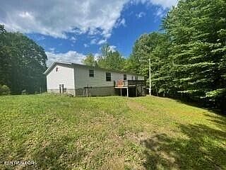 2nd image of 239 Poplar Ln