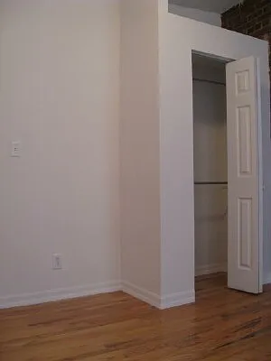 Rented by Tower Brokerage | media 24