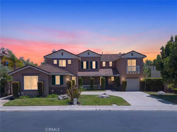 2332 Douglaston Gln, Escondido, CA 92026