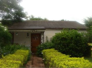 781 SE 4th St, Hialeah, FL 33010