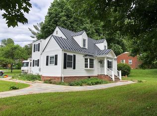 571 Waterloo Rd, Warrenton, VA 20186