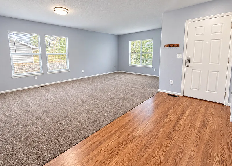 4 bed, 3.0 bath, 3539 sqft, $3,200 — Photo 4