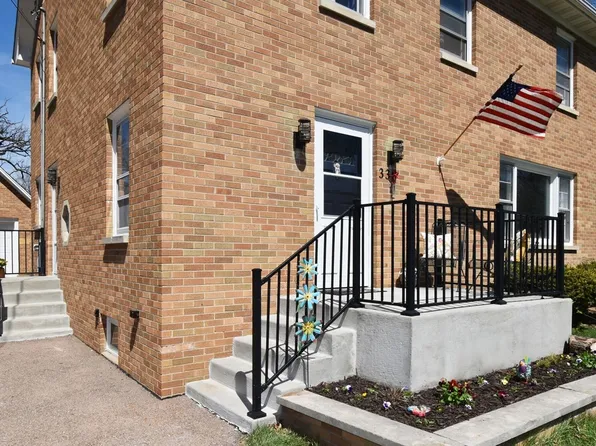 330 E Pierce St, Elburn, IL 60119