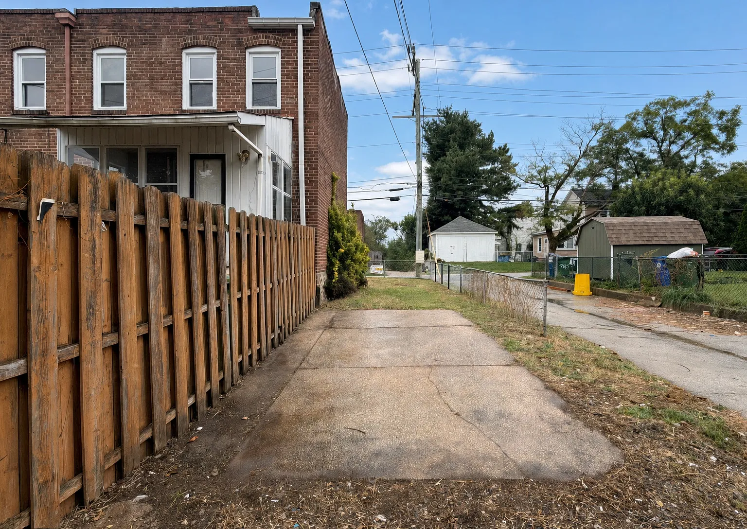 Updated 4BR/3BA Corner Home | 2 Kitchens + Finished Basement + Parking — Photo 3