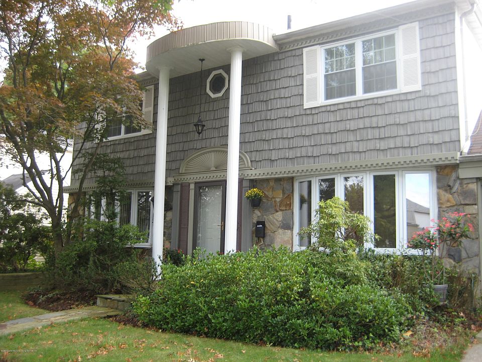 1st image of 194 Paulding Ave