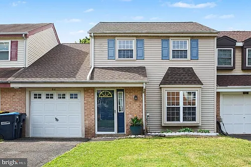 62 Greenwoods Dr Photo 1