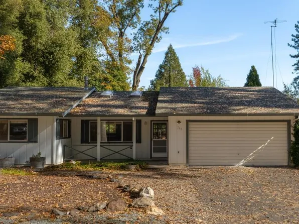 740 Algiers St, Murphys, CA 95247