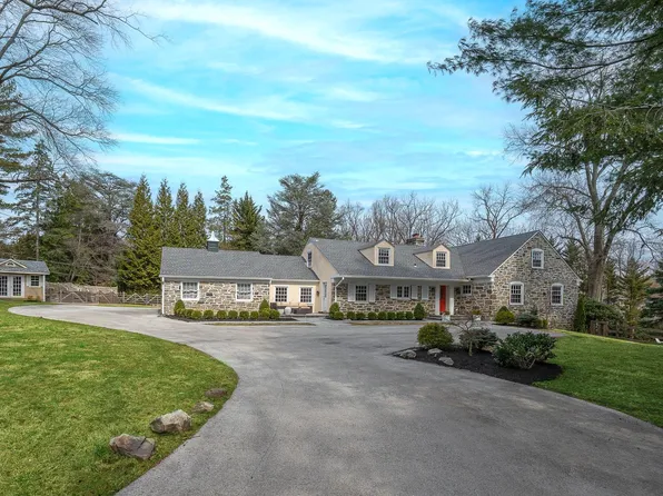 909 Morris Ave, Bryn Mawr, PA 19010