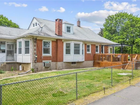 21 Camp Street, Plainville, CT 06062