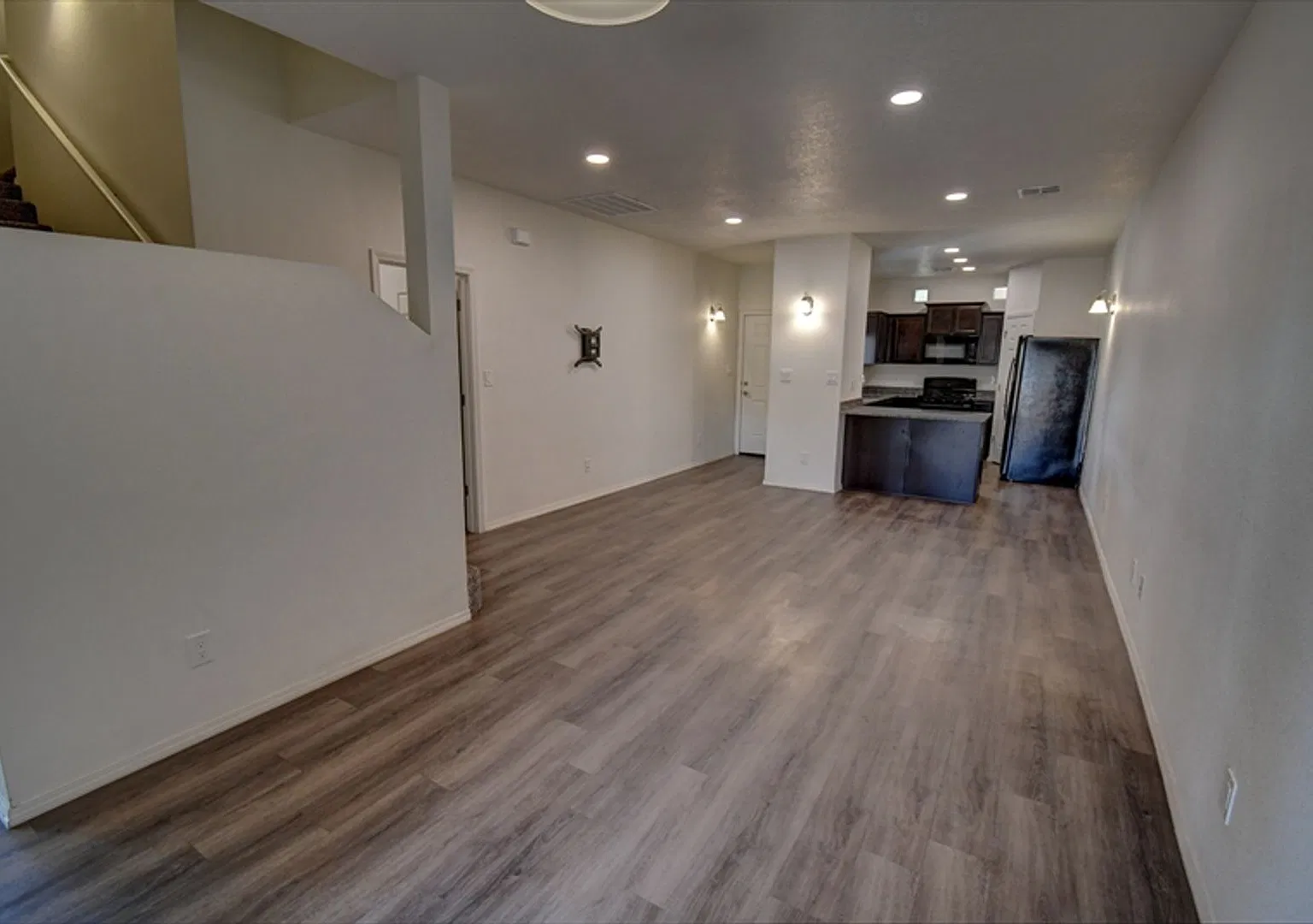 NW Townhome Ready for Immediate Occupancy — Photo 4