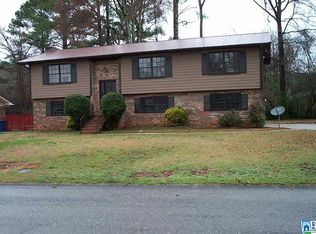 1964 Canterbury Sq, Anniston, AL 36207