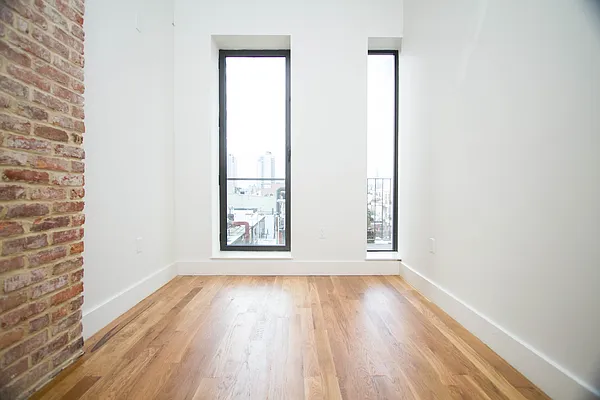 Rented by Nooklyn NYC LLC | media 9