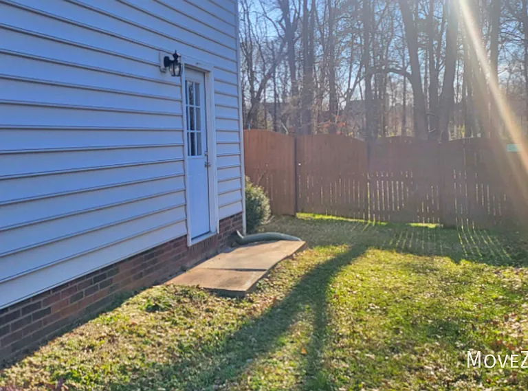 3608 Brookstone Trl — Photo 30