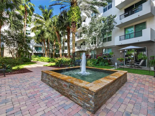 2421 NE 65th Street #209, Fort Lauderdale, FL 33308