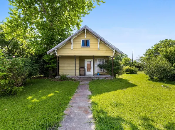 603 Gladys St, Lone Oak, TX 75453