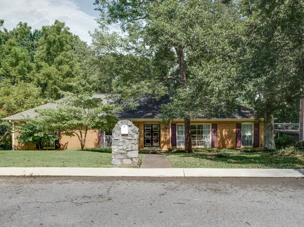 856 Highland Crest Dr, Nashville, TN 37205