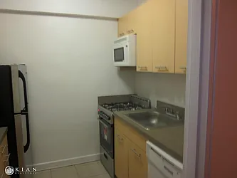 Rented by Kian Realty