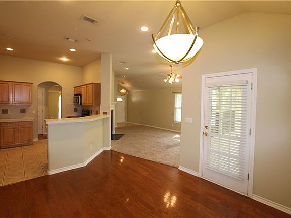 3rd image of 140 Akaloa Dr