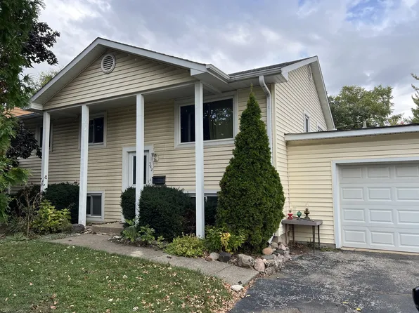 342 Allanson Rd, Mundelein, IL 60060