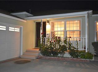 17436 Gilmore St, Los Angeles, CA 91406