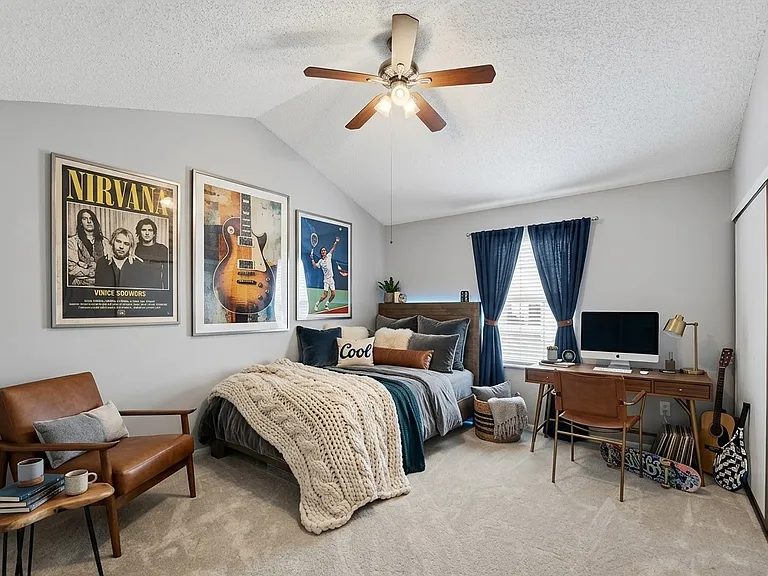 214 Samuel Blvd #1H — Photo 7