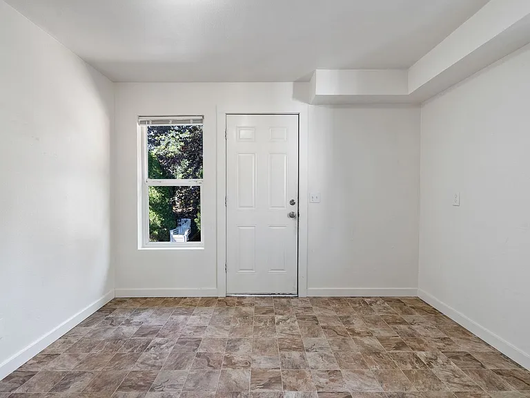 6045 NE Simpson St #6051-B — Photo 13