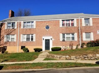 12 Standish Rd #8C3, Stamford, CT 06902
