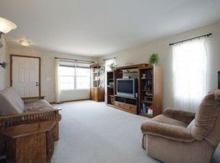 149 Dahlia Dr, Romeoville, IL 60446